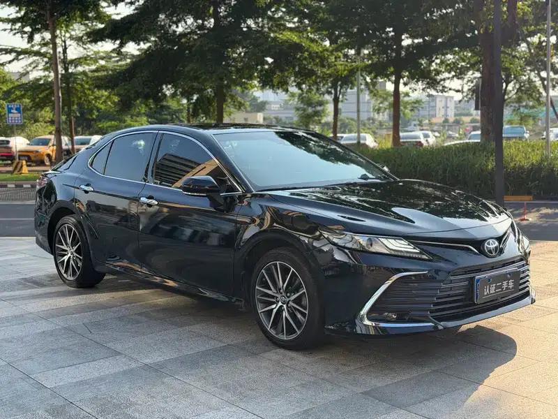 Camry 2021 2.5G Luxury Edition — миниатюра 3