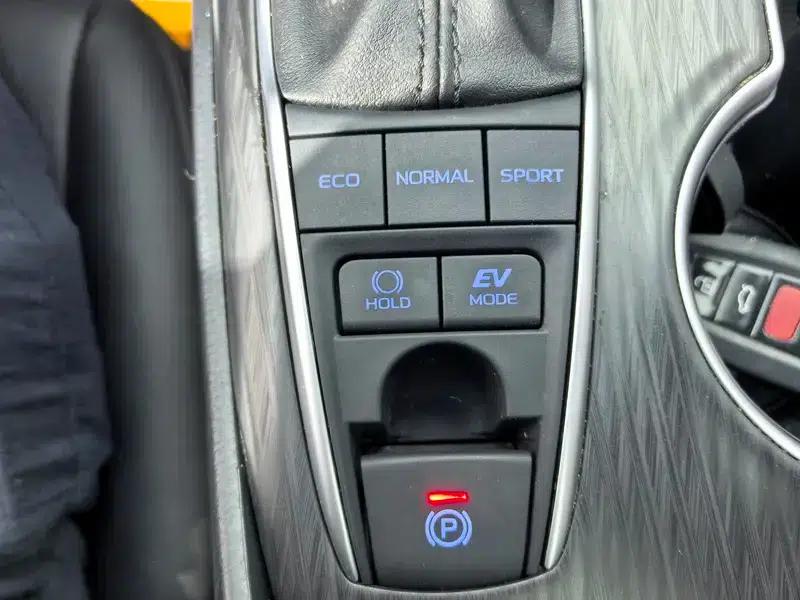Camry 2021 Hybrid 2.5HG Luxury Edition — миниатюра 9