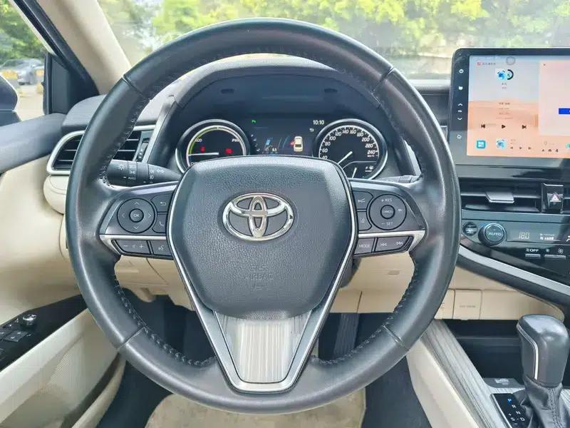 Camry 2019 Facelift Hybrid 2.5HG Luxury Edition — миниатюра 12