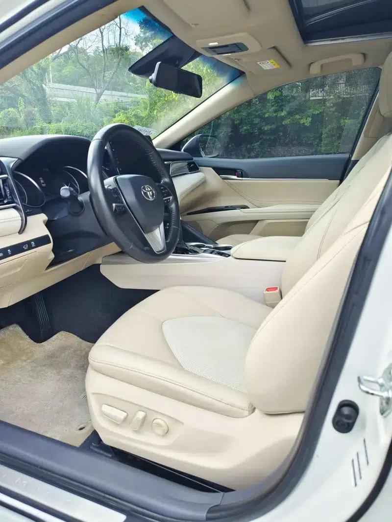 Camry 2019 Facelift Hybrid 2.5HG Luxury Edition — миниатюра 13