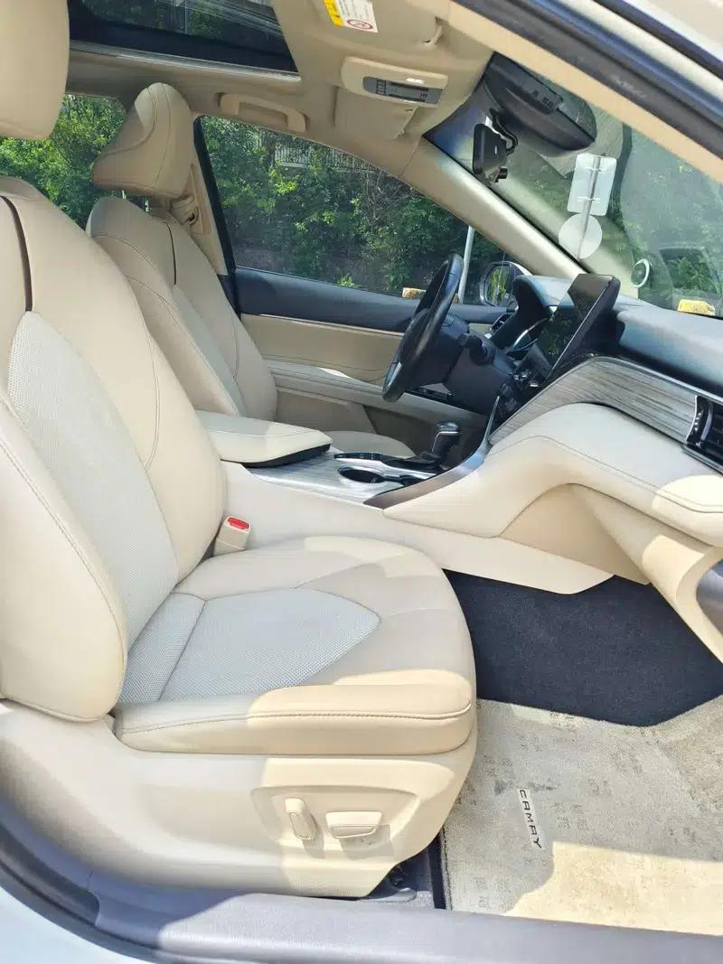 Camry 2019 Facelift Hybrid 2.5HG Luxury Edition — миниатюра 16