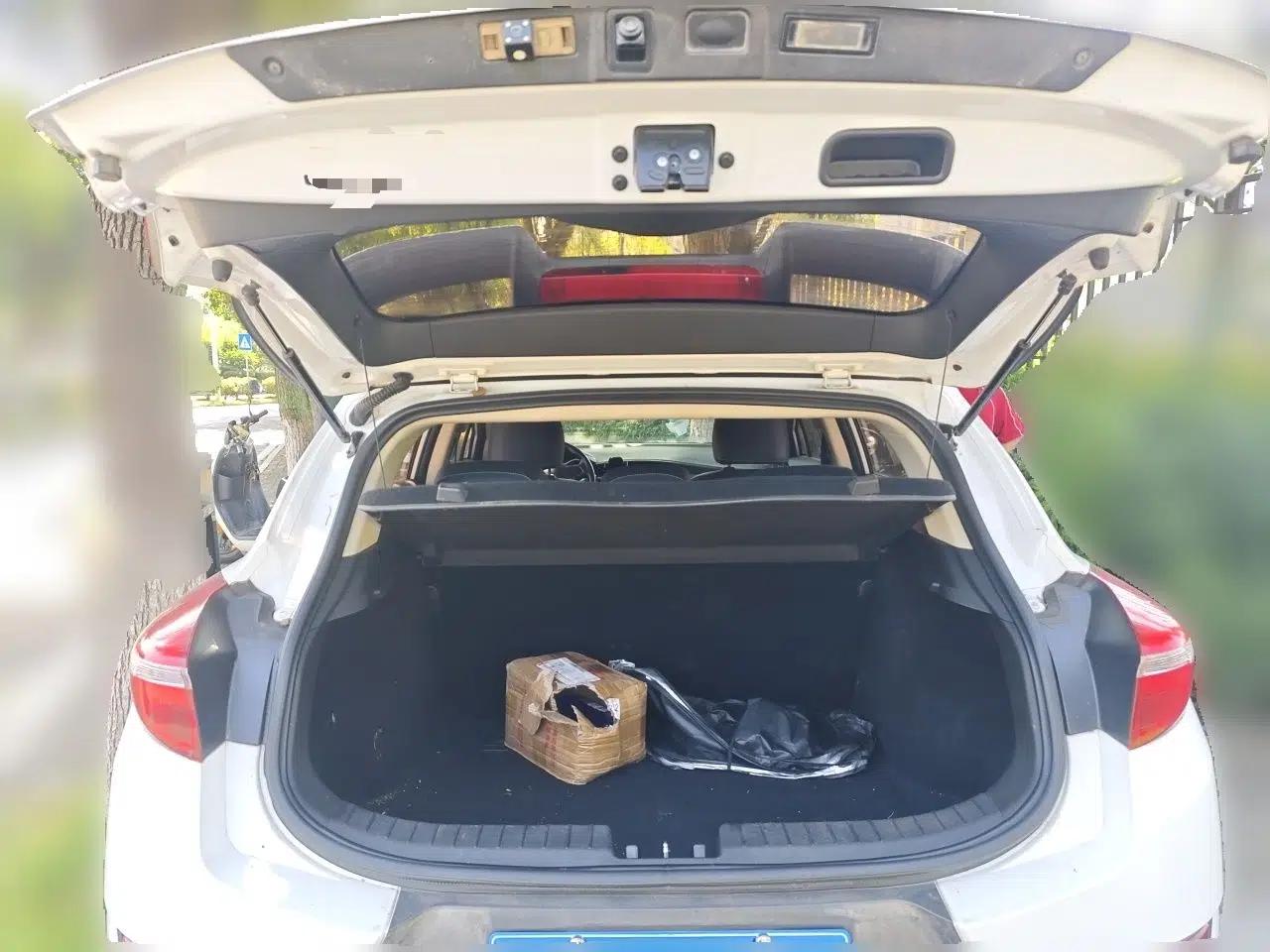 Geely Auto Emgrand GS 2016 Sport Edition 1.8L Automatic LingShang Model — миниатюра 19