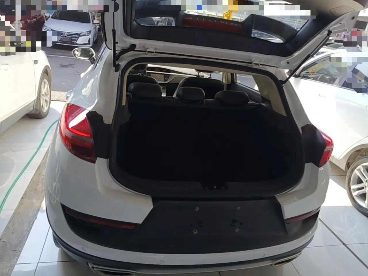 Geely Auto Emgrand GS 2016 Sport Edition 1.3T Automatic ZhenShang Model — миниатюра 22