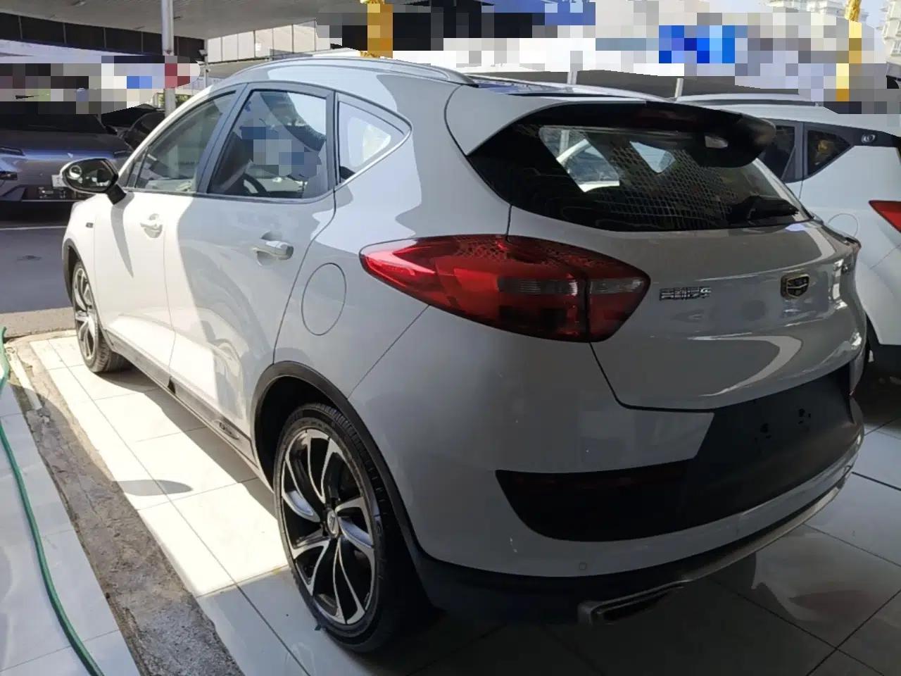 Geely Auto Emgrand GS 2016 Sport Edition 1.3T Automatic ZhenShang Model — миниатюра 4