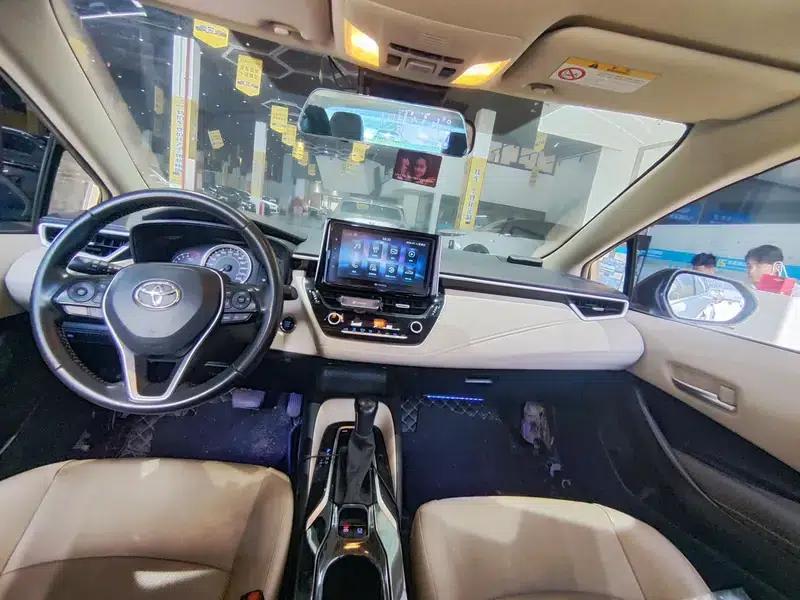 2019 Toyota Corolla 1.2T S-CVT GL-i Luxury Edition — миниатюра 6