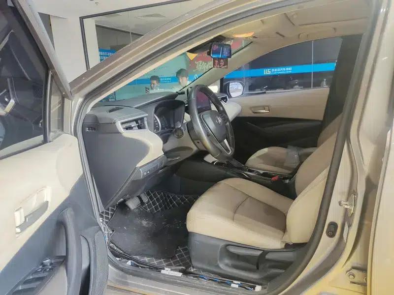 2019 Toyota Corolla 1.2T S-CVT GL-i Luxury Edition — миниатюра 8