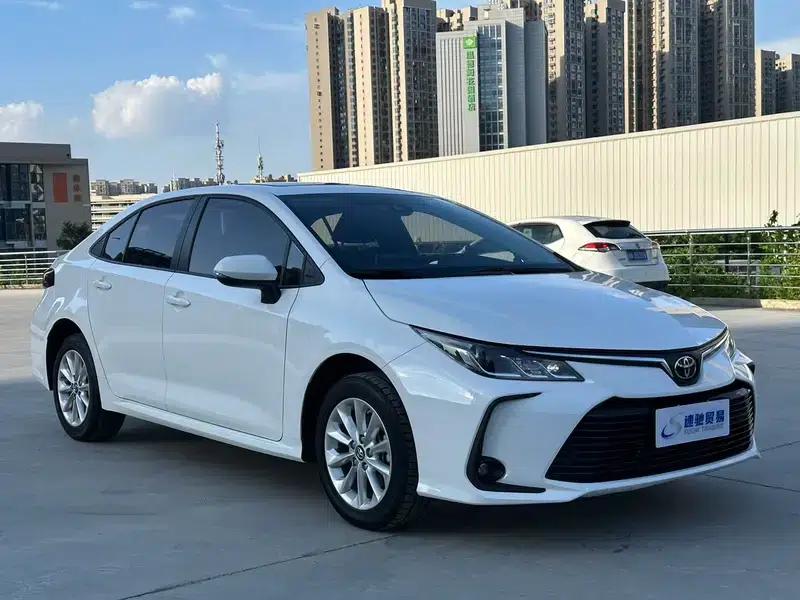 2021 Toyota Corolla 1.2T S-CVT Elite PLUS Edition — миниатюра 3