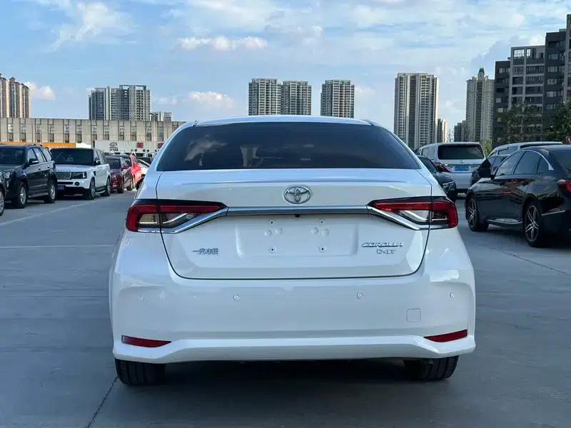 2021 Toyota Corolla 1.2T S-CVT Elite PLUS Edition — миниатюра 6