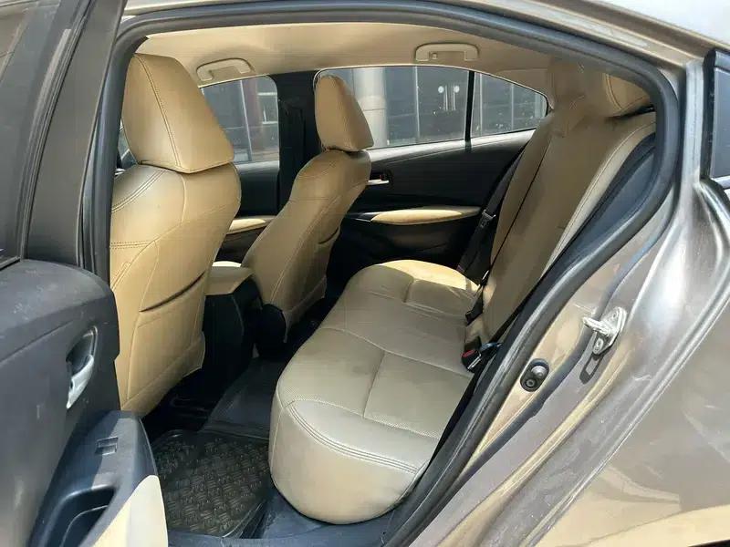 2019 Toyota Corolla 1.2T S-CVT GL-i Elite Edition — миниатюра 9