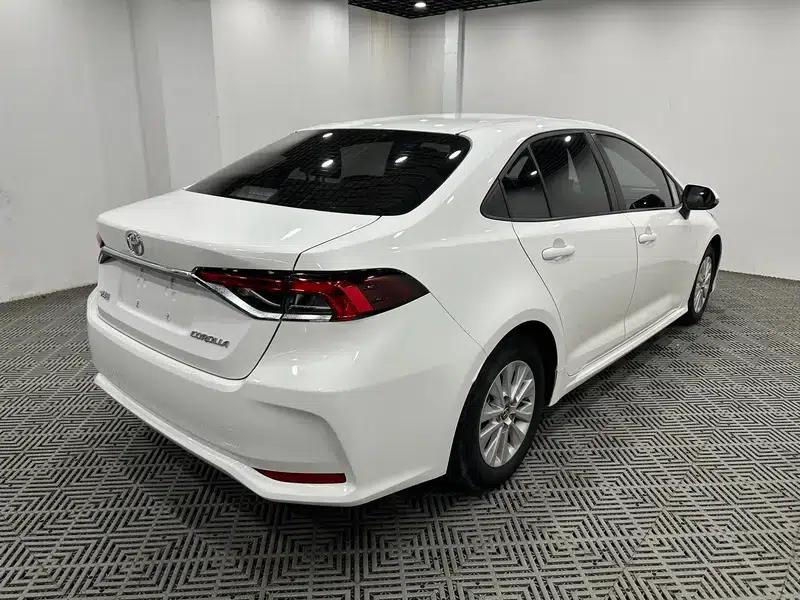 2021 Toyota Corolla 1.5L CVT Elite Edition — миниатюра 6