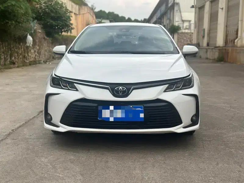 2023 Toyota Corolla 1.2T S-CVT Elite Edition — миниатюра 2