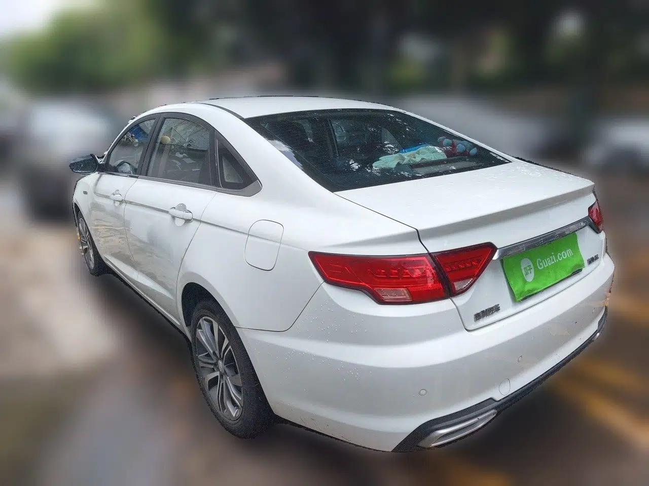 Geely Auto Emgrand GL 2018 1.4T DCT Prestige Smart Connectivity Version — миниатюра 4