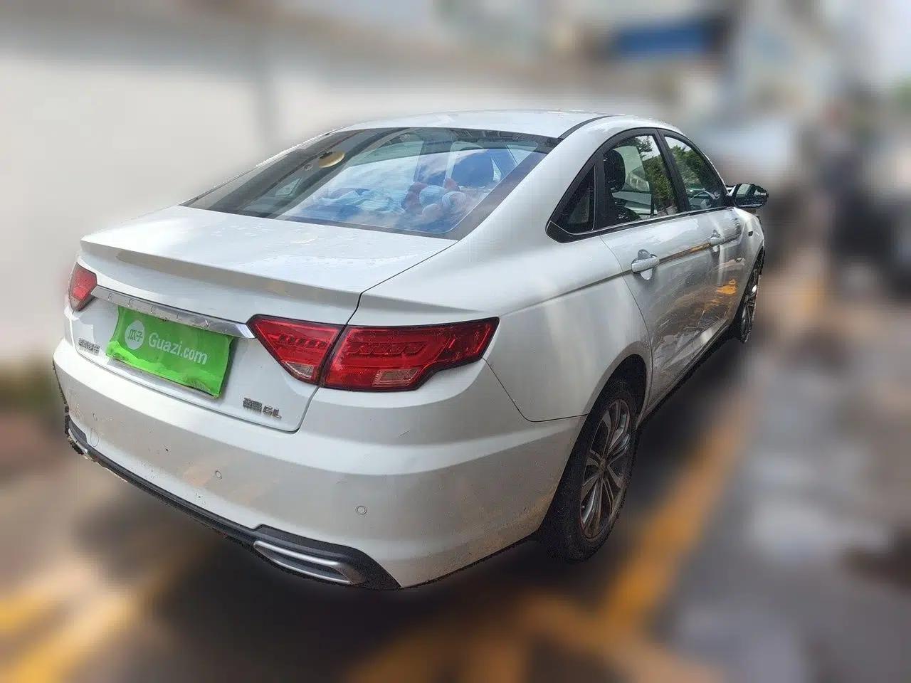 Geely Auto Emgrand GL 2018 1.4T DCT Prestige Smart Connectivity Version — миниатюра 6