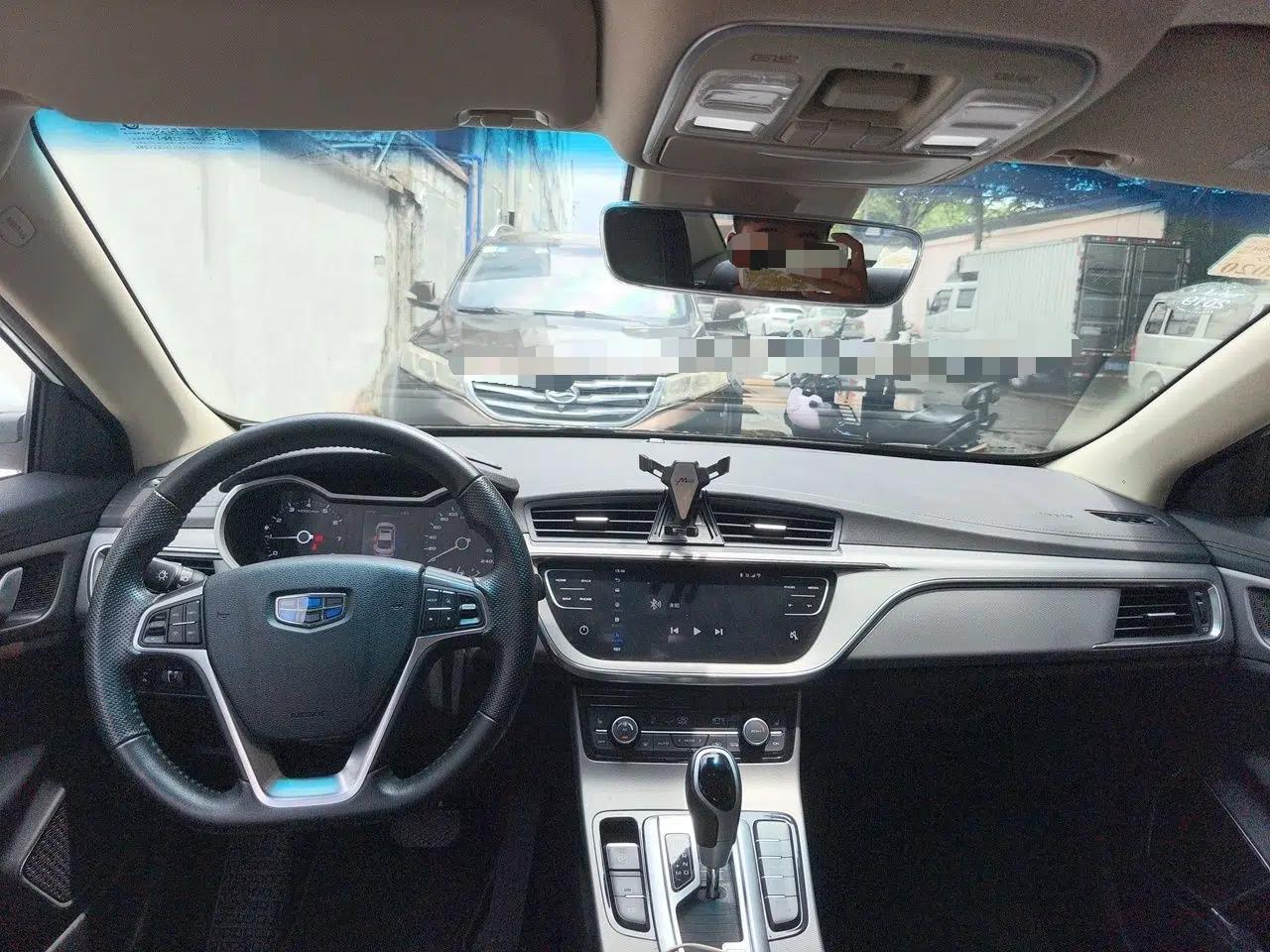 Geely Auto Emgrand GL 2018 1.4T DCT Prestige Smart Connectivity Version — миниатюра 9