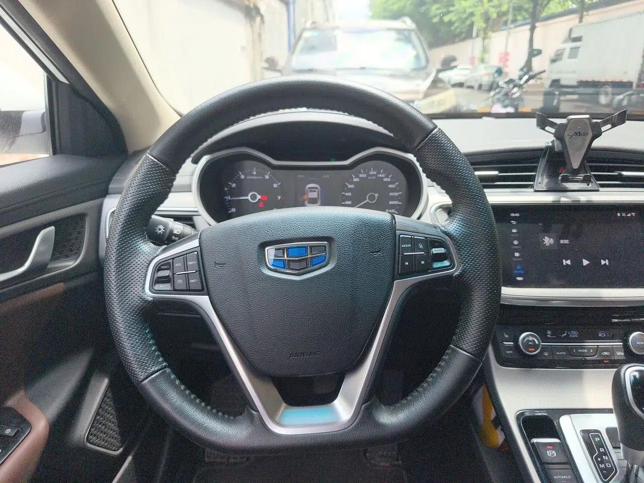 Geely Auto Emgrand GL 2018 1.4T DCT Prestige Smart Connectivity Version — миниатюра 10