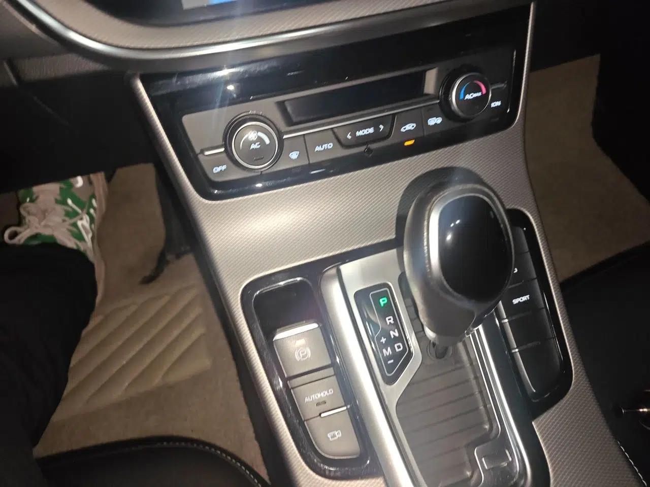 Geely Auto Emgrand GL 2018 1.4T DCT Elite Smart Connectivity Version — миниатюра 14