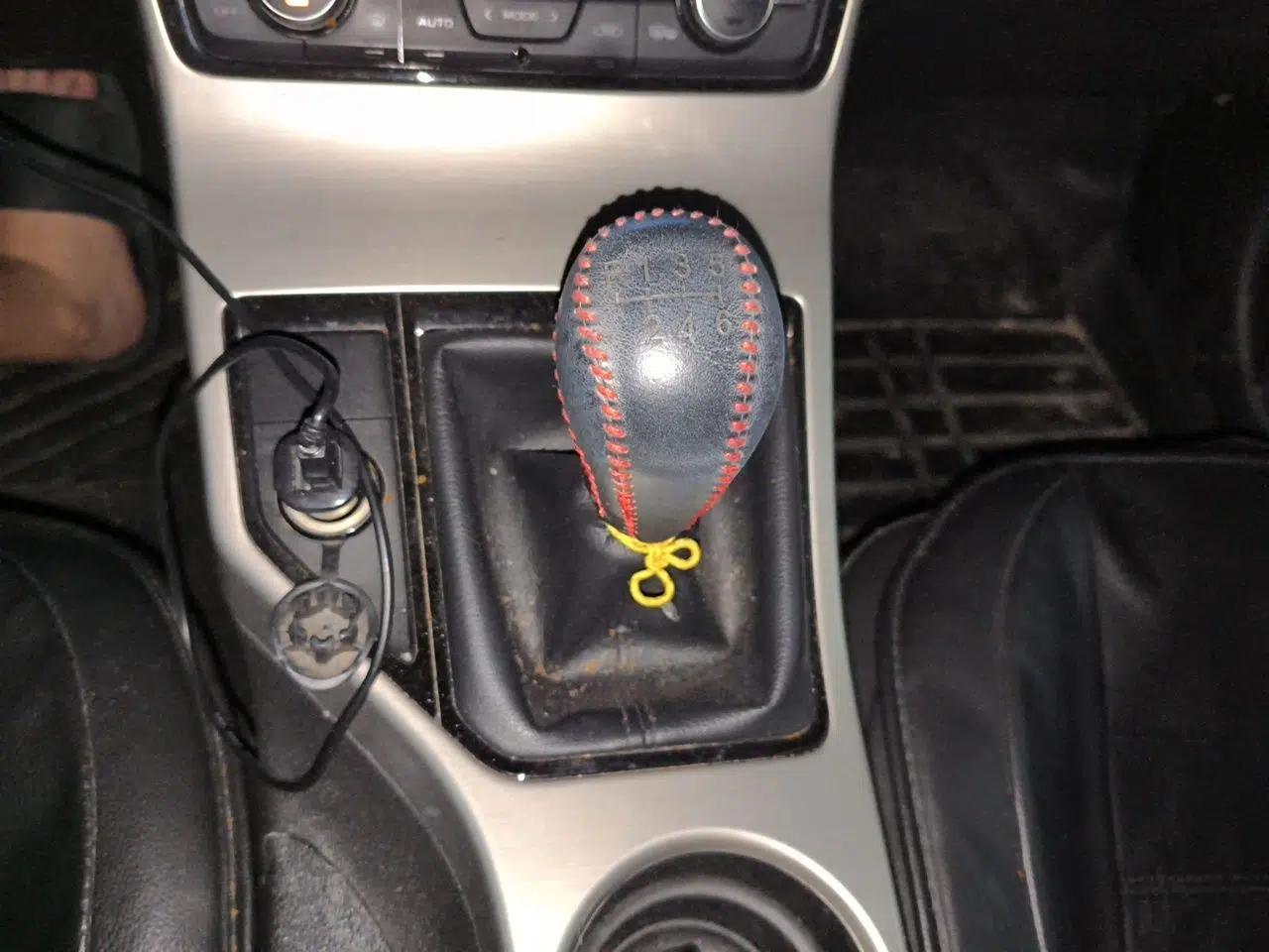 Geely Auto Emgrand GL 2017 1.8L Manual Elite Model — миниатюра 14