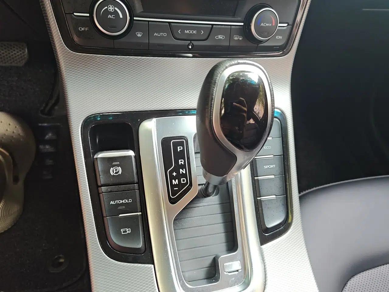 Geely Auto Emgrand GL 2017 1.8L DCT Elite Model — миниатюра 14