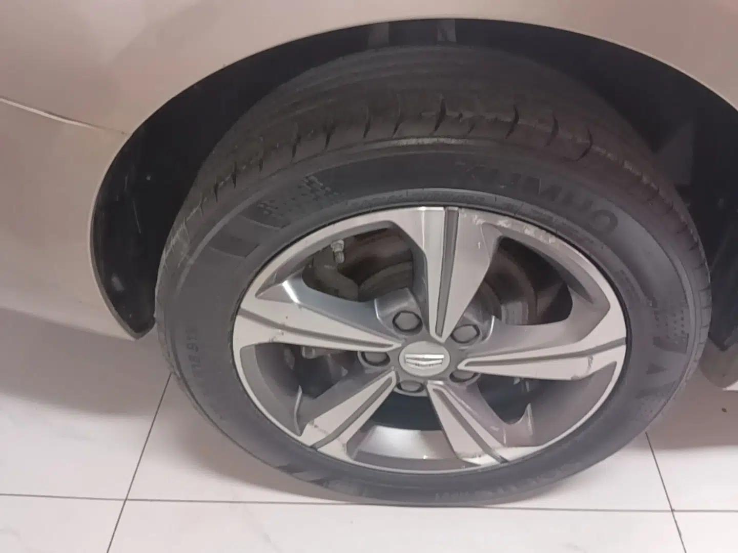 Geely Auto Emgrand GL 2018 1.8L DCT Elite Smart Connectivity Version — миниатюра 16