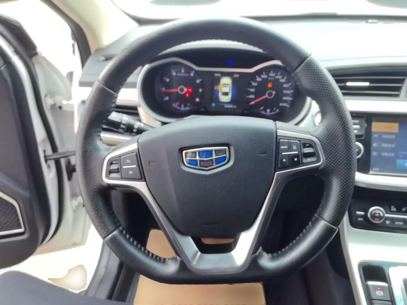 Geely Auto Emgrand GL 2017 1.8L DCT Elite Model — миниатюра 13