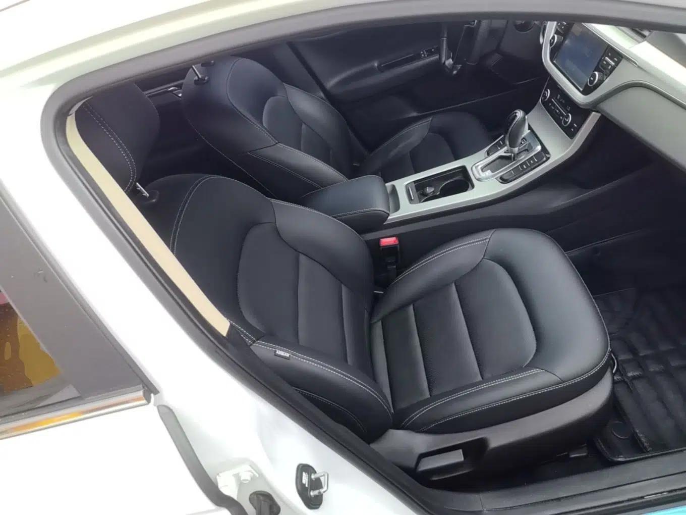 Geely Auto Emgrand GL 2017 1.8L DCT Elite Model — миниатюра 19