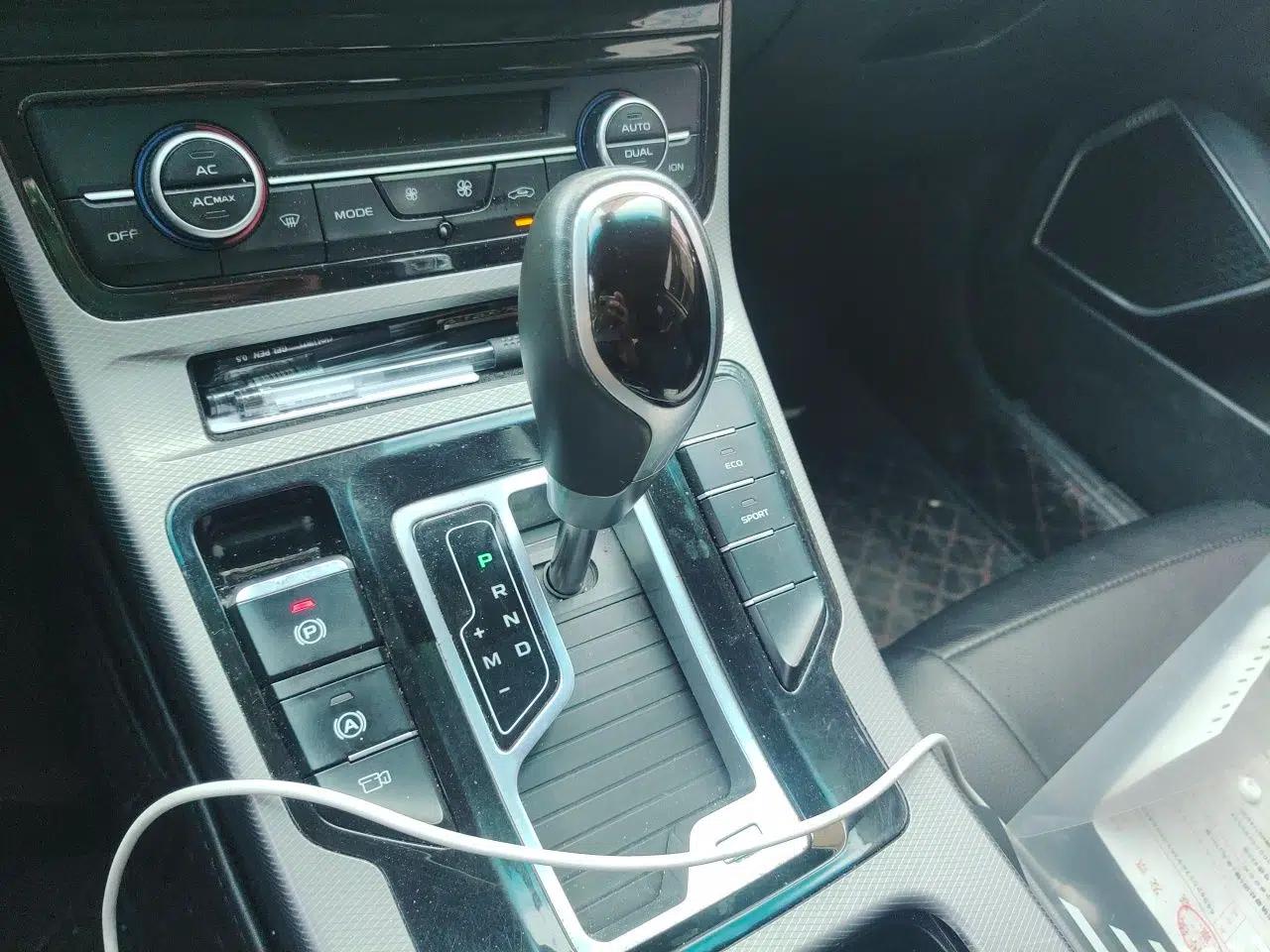 Geely Auto Emgrand GL 2019 1.4T CVT Elite Smart Edition — миниатюра 13