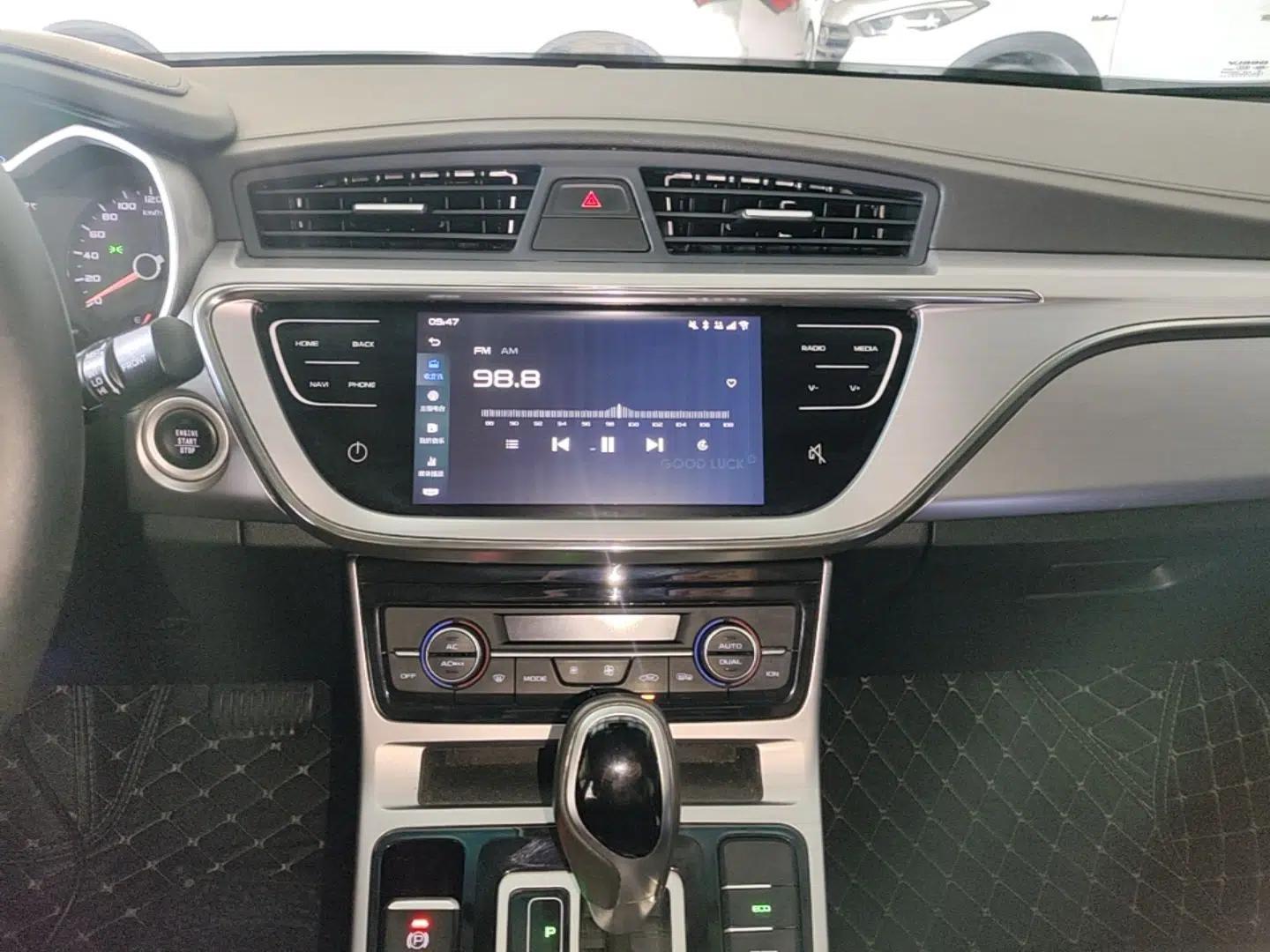 Geely Auto Emgrand GL 2019 1.4T CVT Elite Smart Edition — миниатюра 15