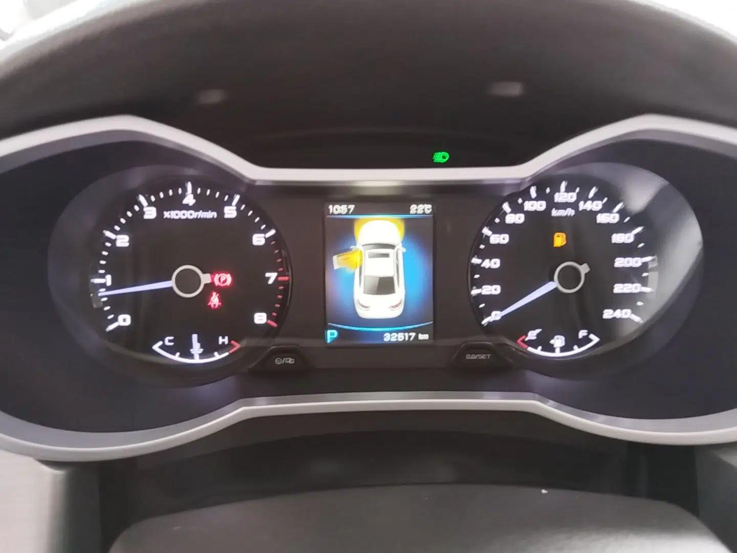 Geely Auto Emgrand GL 2017 1.8L DCT Elite Model — миниатюра 14