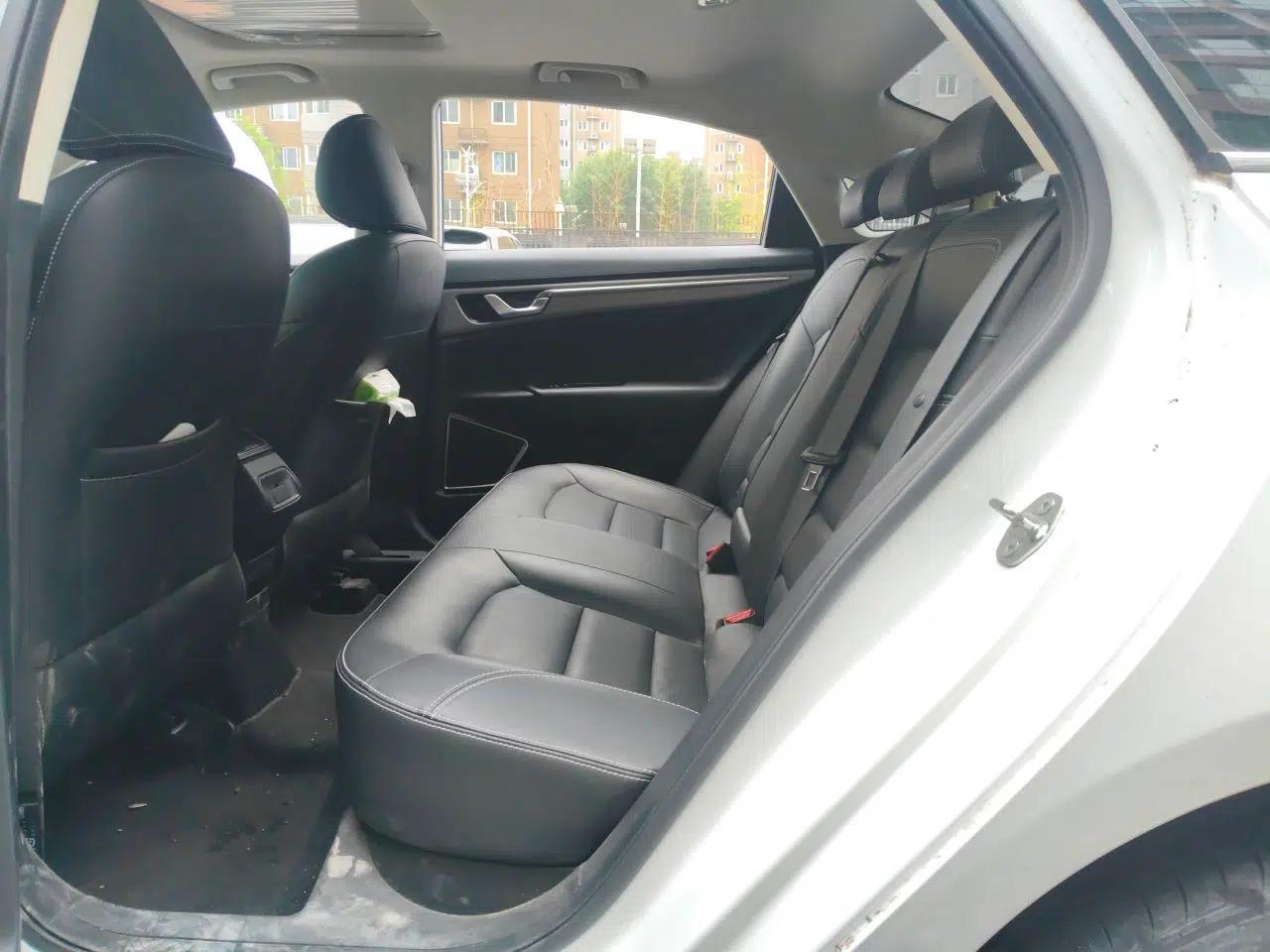 Geely Auto Emgrand GL 2018 1.4T DCT Elite Smart Connectivity Version — миниатюра 17