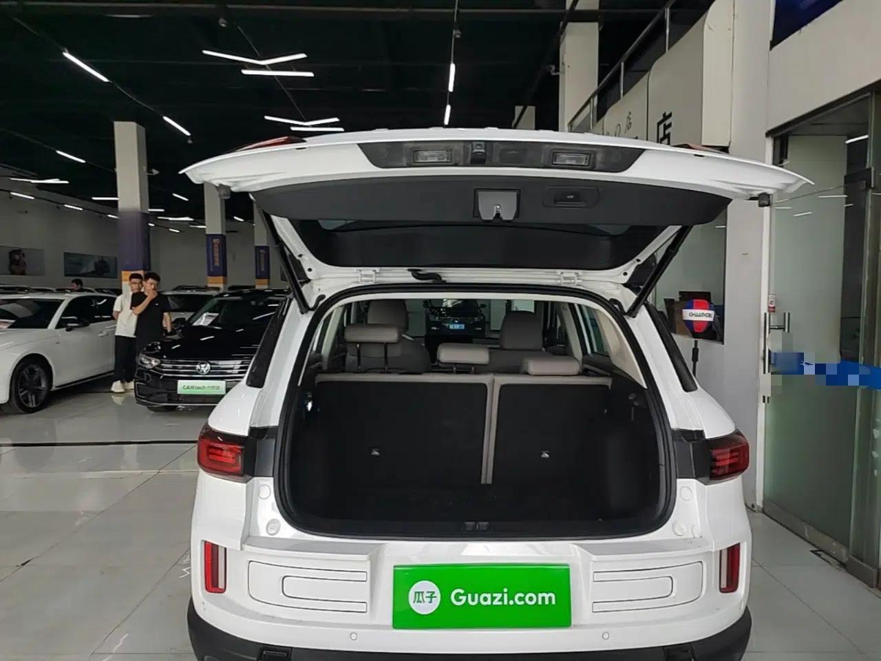 Geely Auto icon 2026 Model Chocolate 1.5TD Pure & Refined Edition — миниатюра 22