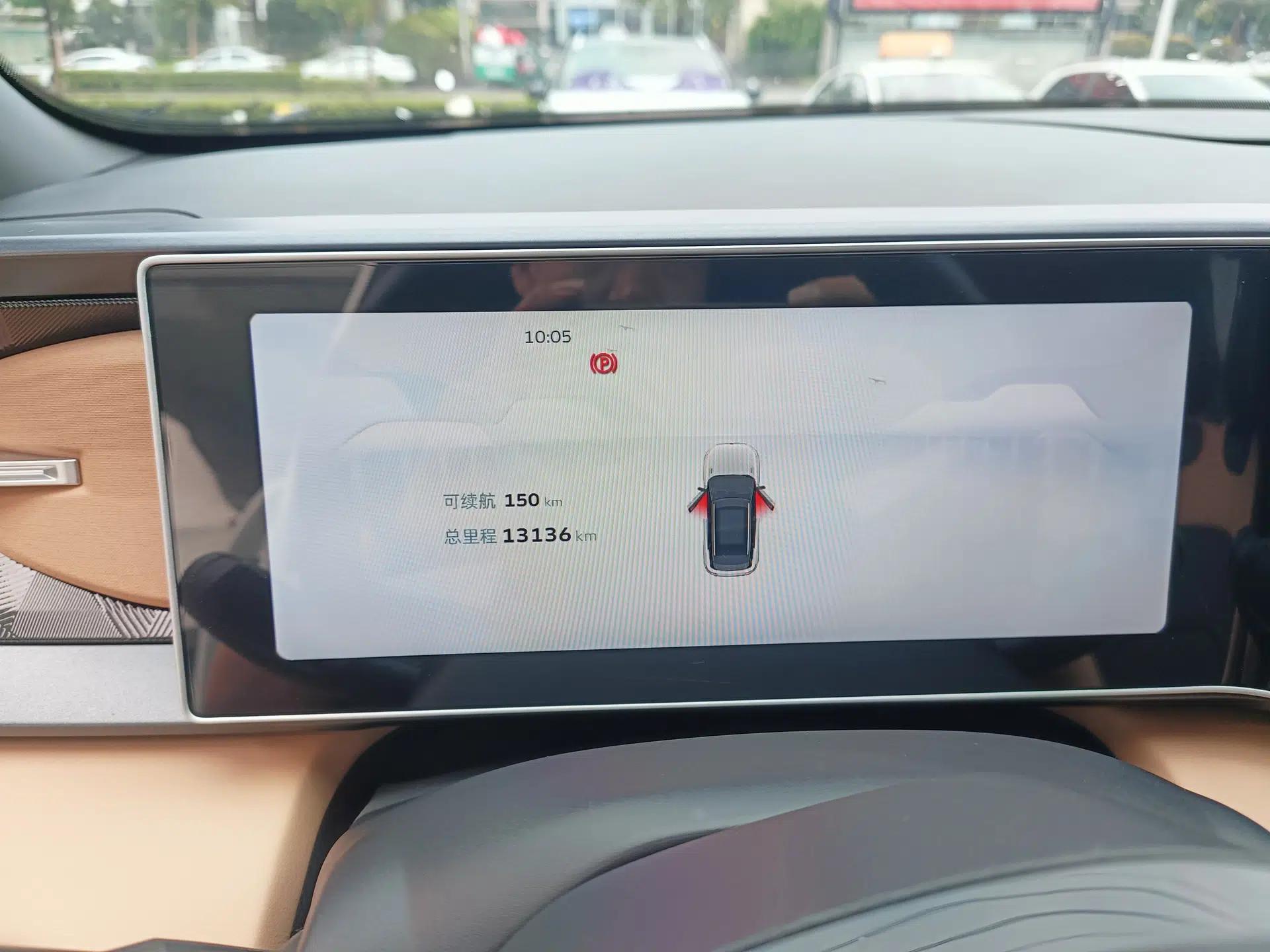 Geely Auto icon 2023 1.5TD Chocolate Smoothie Edition — миниатюра 14