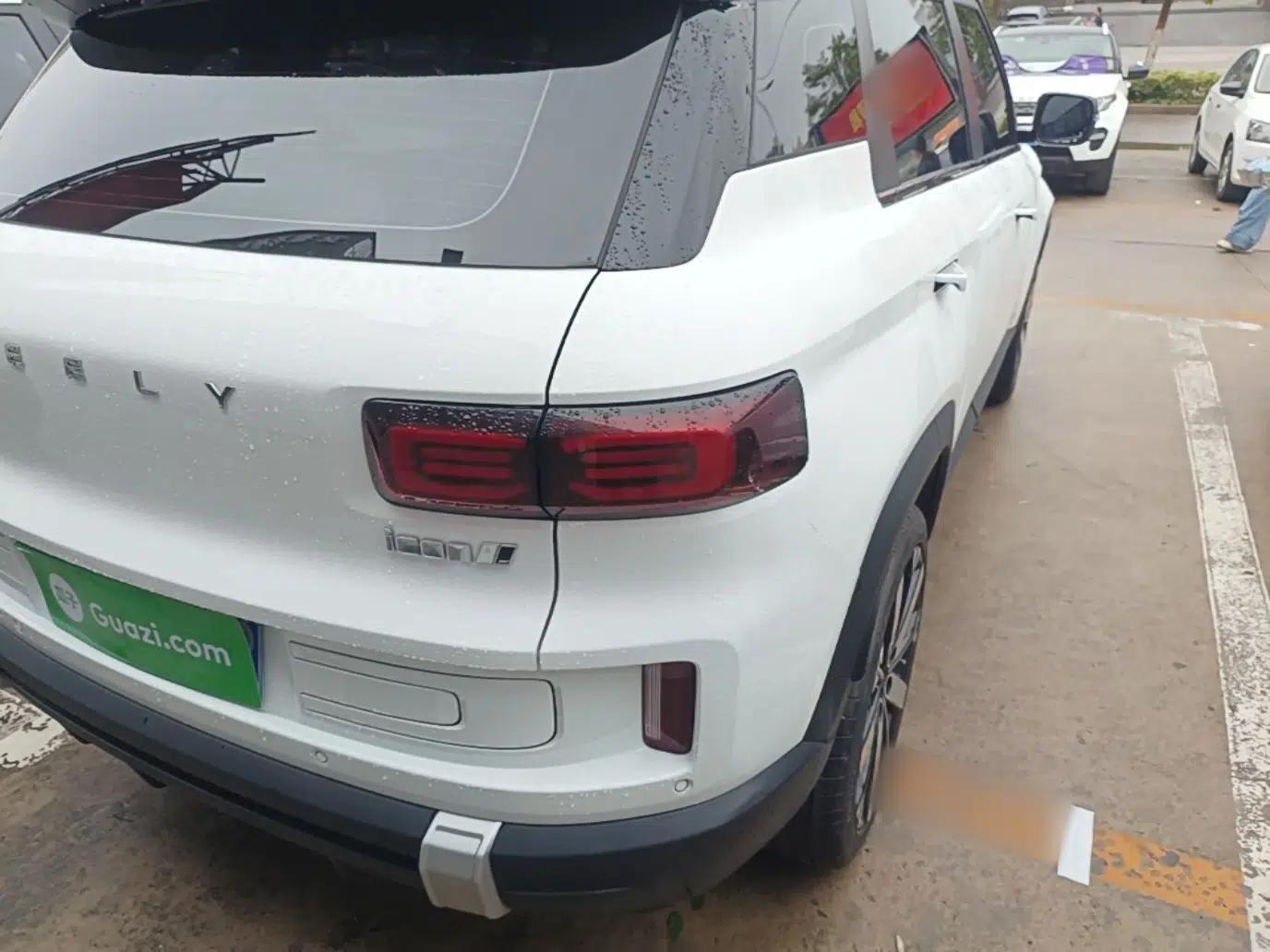 Geely Auto icon 2023 1.5TD Chocolate Smoothie Edition — миниатюра 9