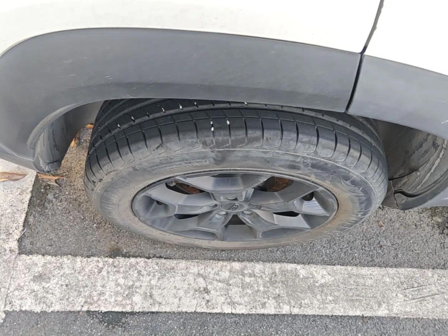Geely Auto icon 2020 1.5TD i6 — миниатюра 11