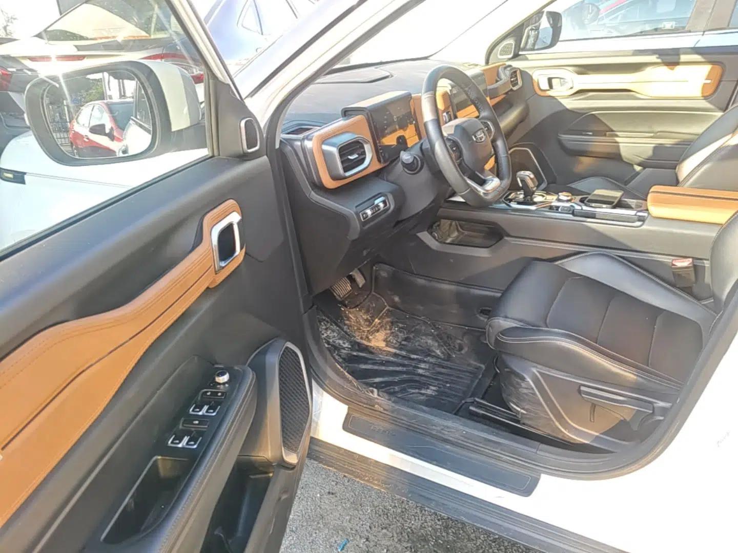 Geely Auto icon 2020 1.5TD i6 — миниатюра 18