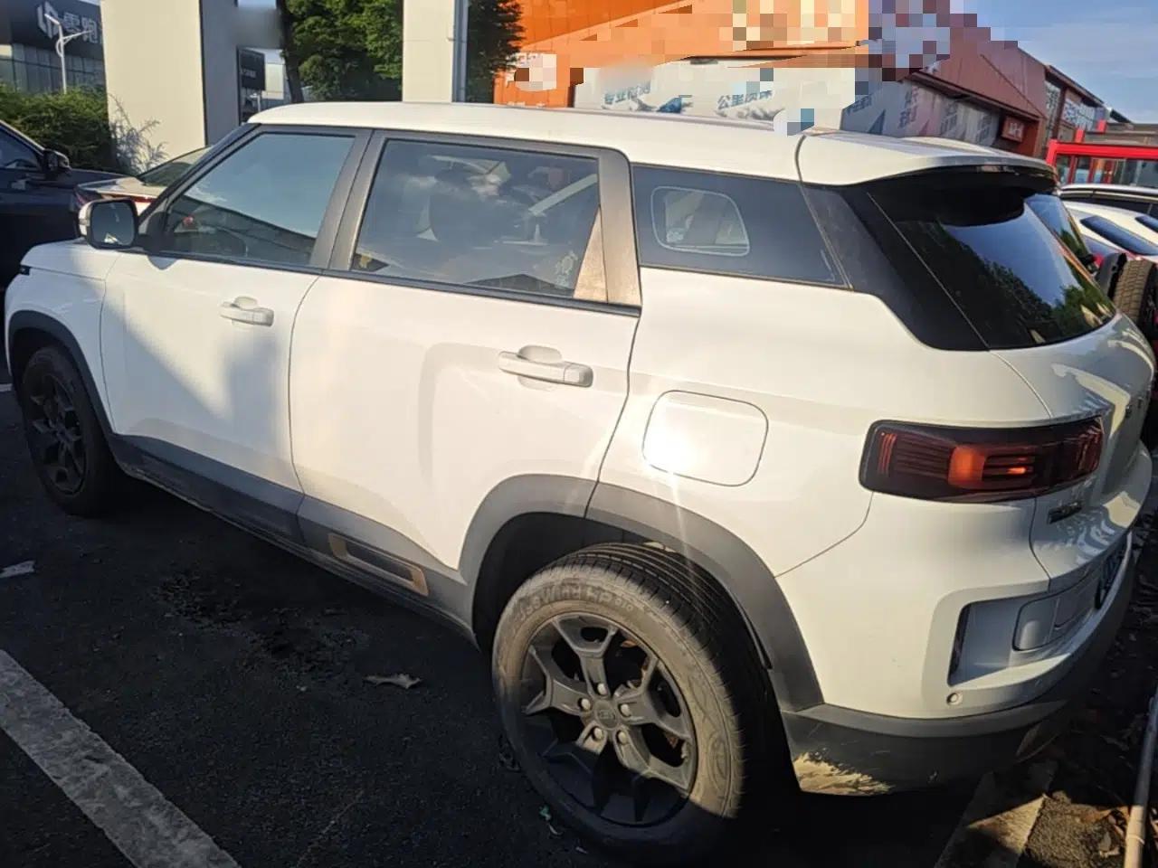 Geely Auto icon 2020 1.5TD i6 — миниатюра 4