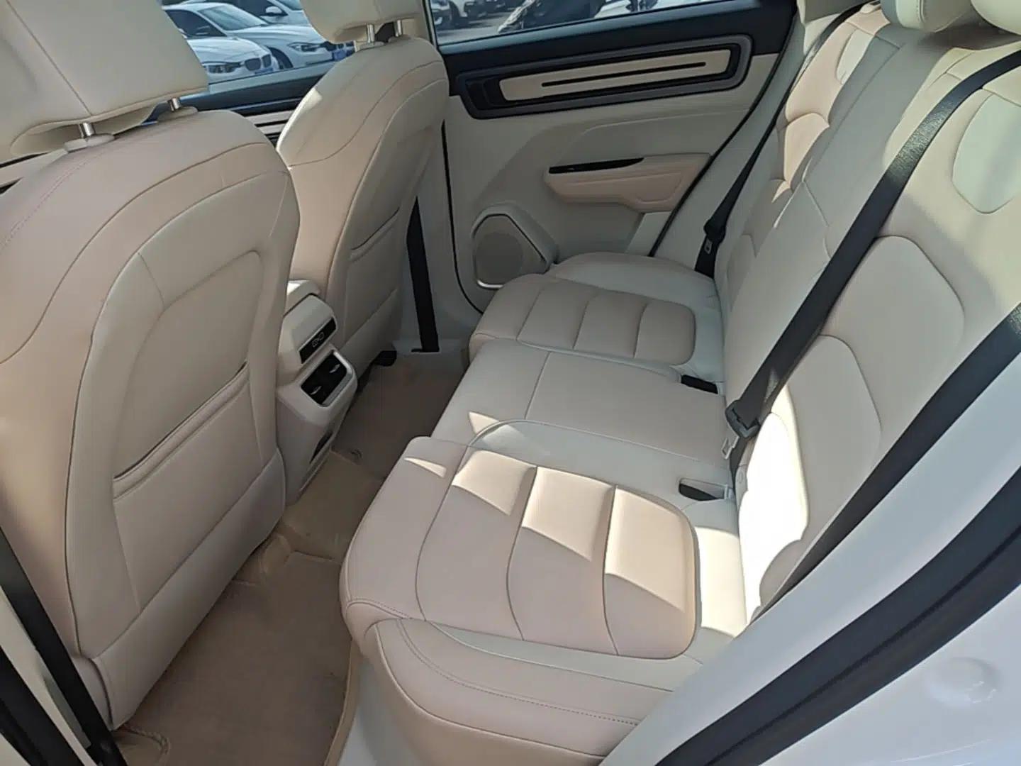 Geely Auto icon 2023 1.5TD Chocolate Smoothie Edition — миниатюра 20