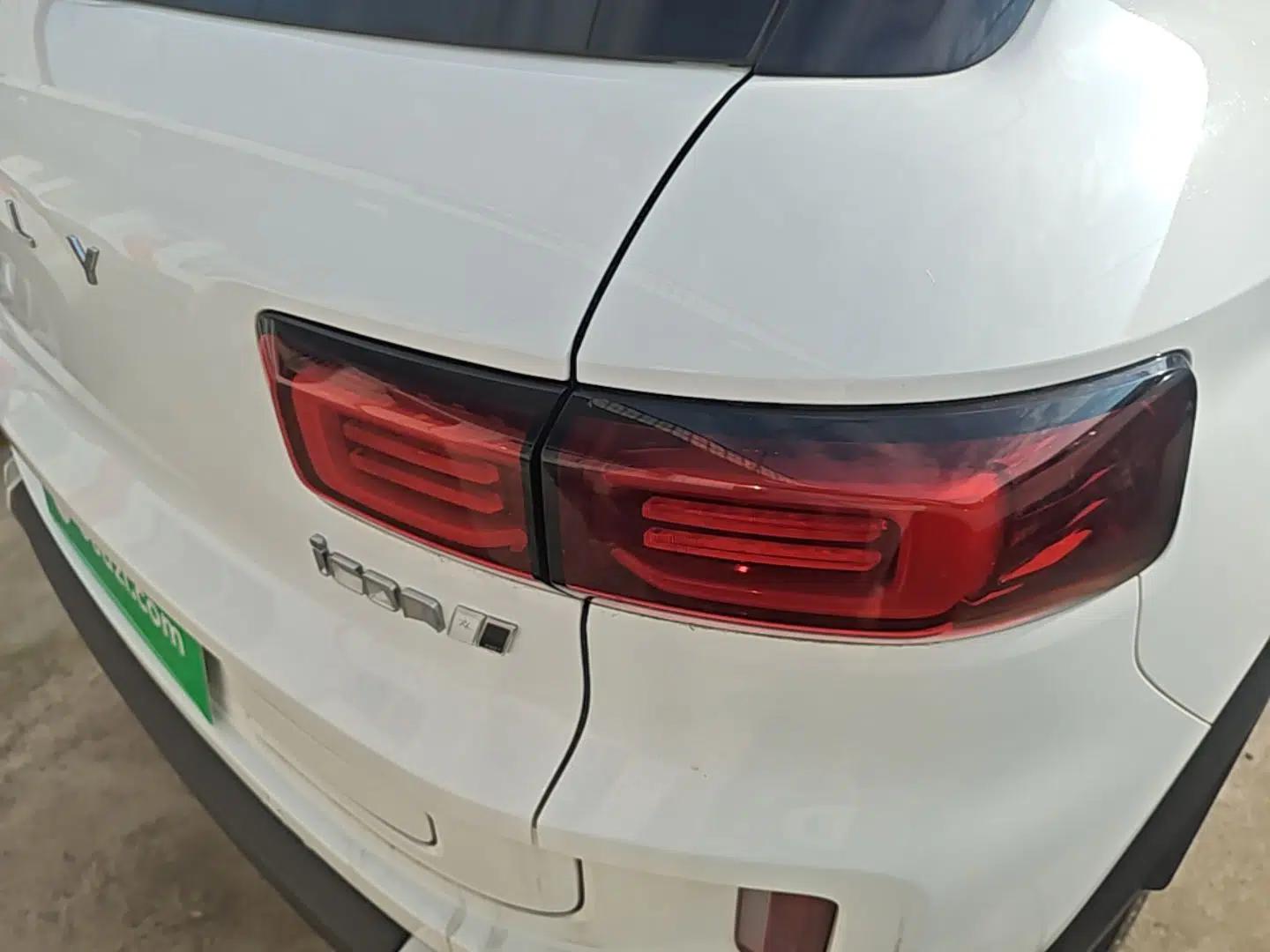 Geely Auto icon 2023 1.5TD Chocolate Smoothie Edition — миниатюра 9