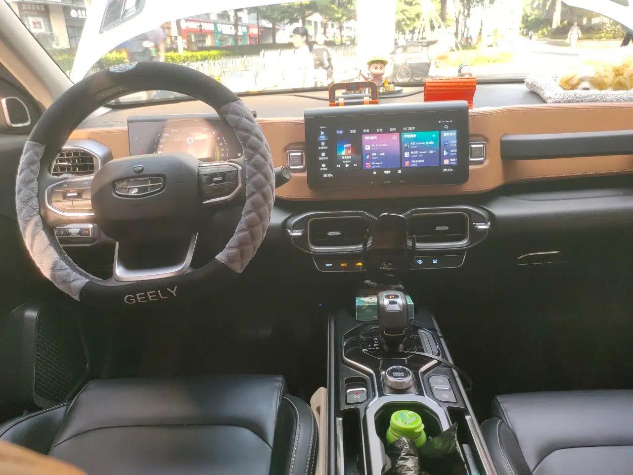 Geely Auto icon 2021 1.5TD Passionate Edition — миниатюра 9