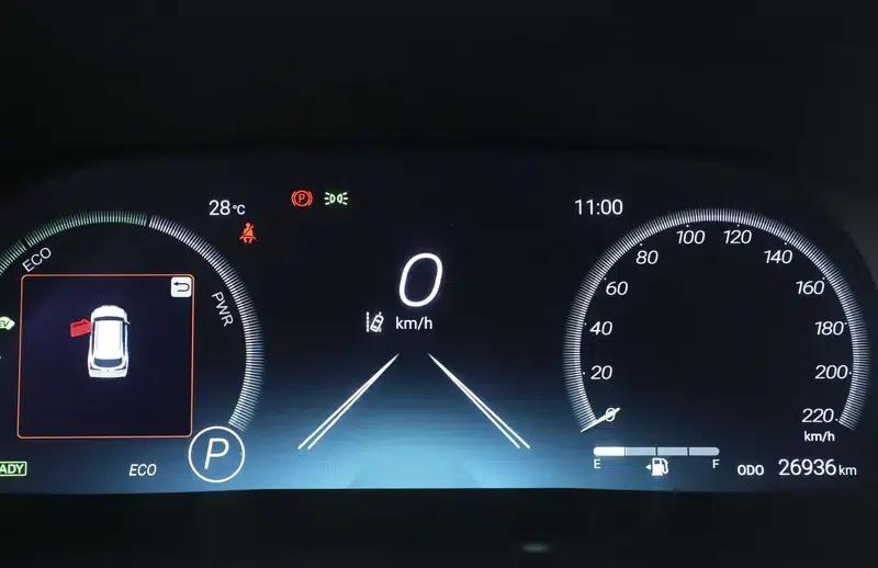 2024 Toyota Highlander Hybrid 2.5L AWD Premium 7-Seater — миниатюра 13