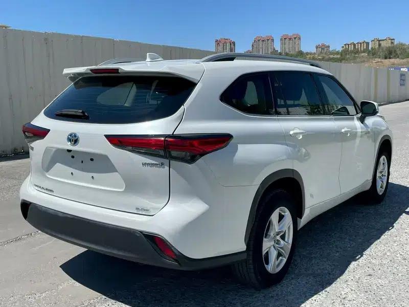 2022 Toyota Highlander Hybrid 2.5L AWD Elite 7-Seater — миниатюра 6