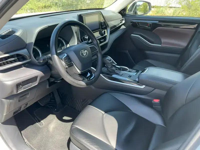 2022 Toyota Highlander Hybrid 2.5L AWD Elite 7-Seater — миниатюра 8