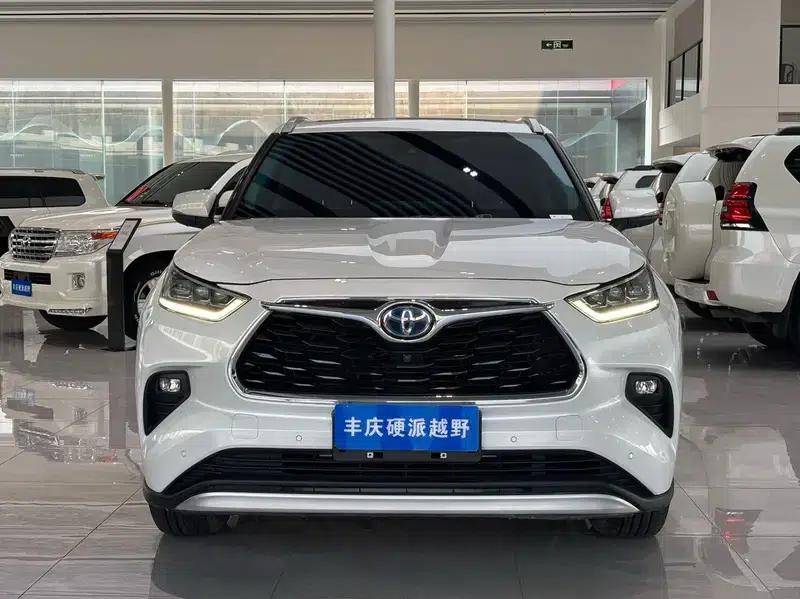 2022 Toyota Highlander Hybrid 2.5L AWD Supreme Edition 7-Seater — миниатюра 2