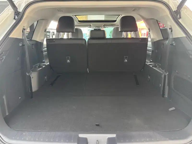 2022 Toyota Highlander Hybrid 2.5L AWD Supreme Edition 7-Seater — миниатюра 25