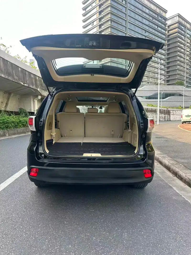 2015 Highlander 2.0T 2WD Luxury 7-seater — миниатюра 12