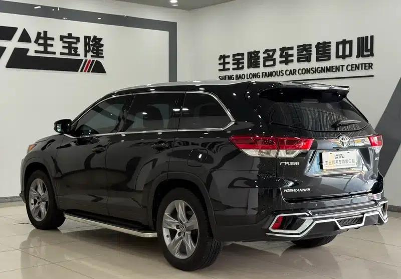 2021 Toyota Highlander 2.0T AWD Premium Edition (7-seater) — миниатюра 4