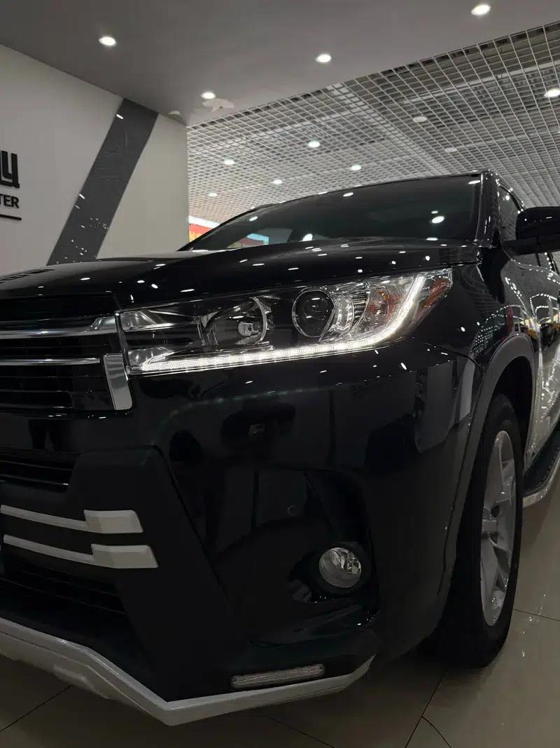 2021 Toyota Highlander 2.0T AWD Premium Edition (7-seater) — миниатюра 8