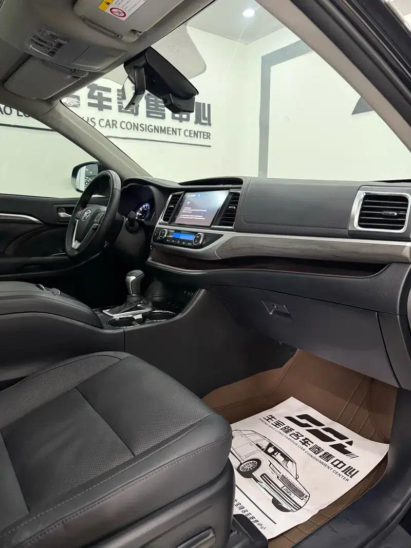 2021 Toyota Highlander 2.0T AWD Premium Edition (7-seater) — миниатюра 9