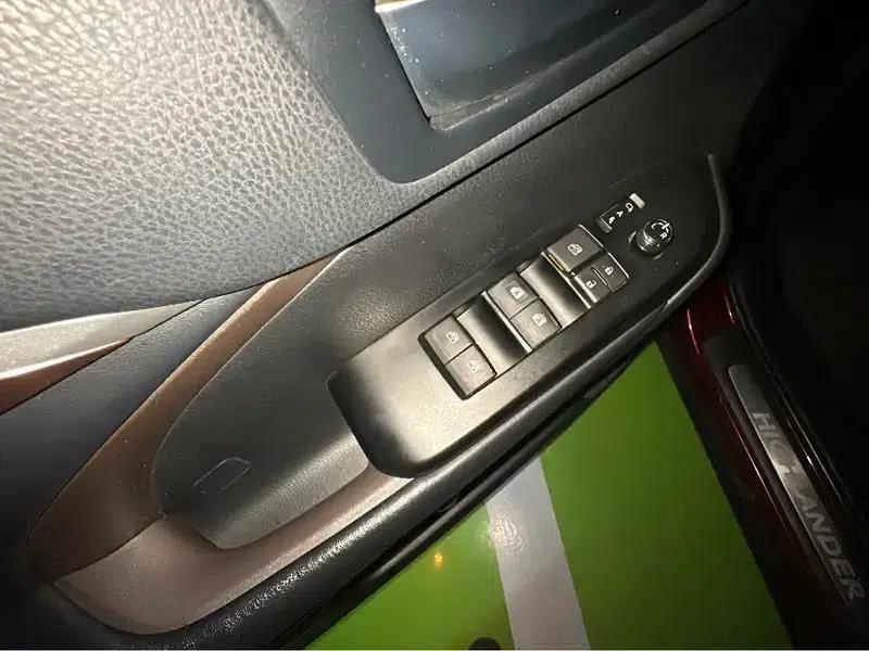 2017 Highlander 2.0T AWD Supreme Edition 7-seater — миниатюра 15
