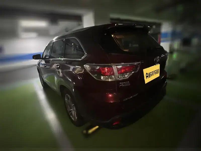 2017 Highlander 2.0T AWD Supreme Edition 7-seater — миниатюра 6
