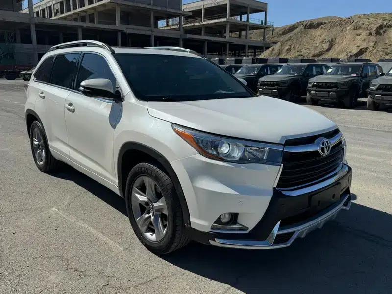 2017 Highlander 2.0T AWD Luxury 7-seater — миниатюра 3